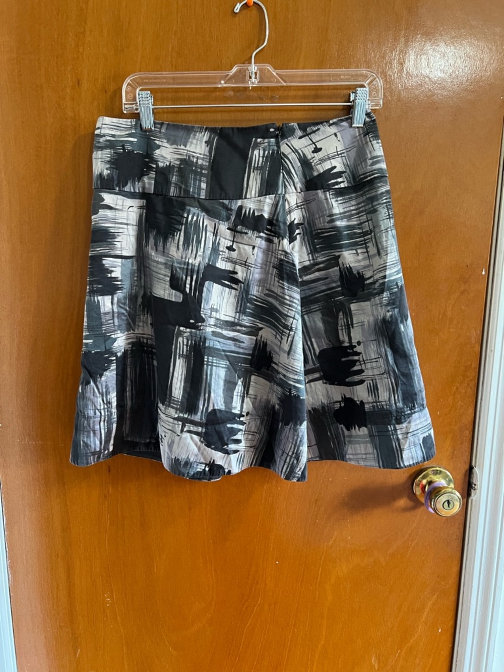 The Limited Black and Gray Abstract A-Line Skirt